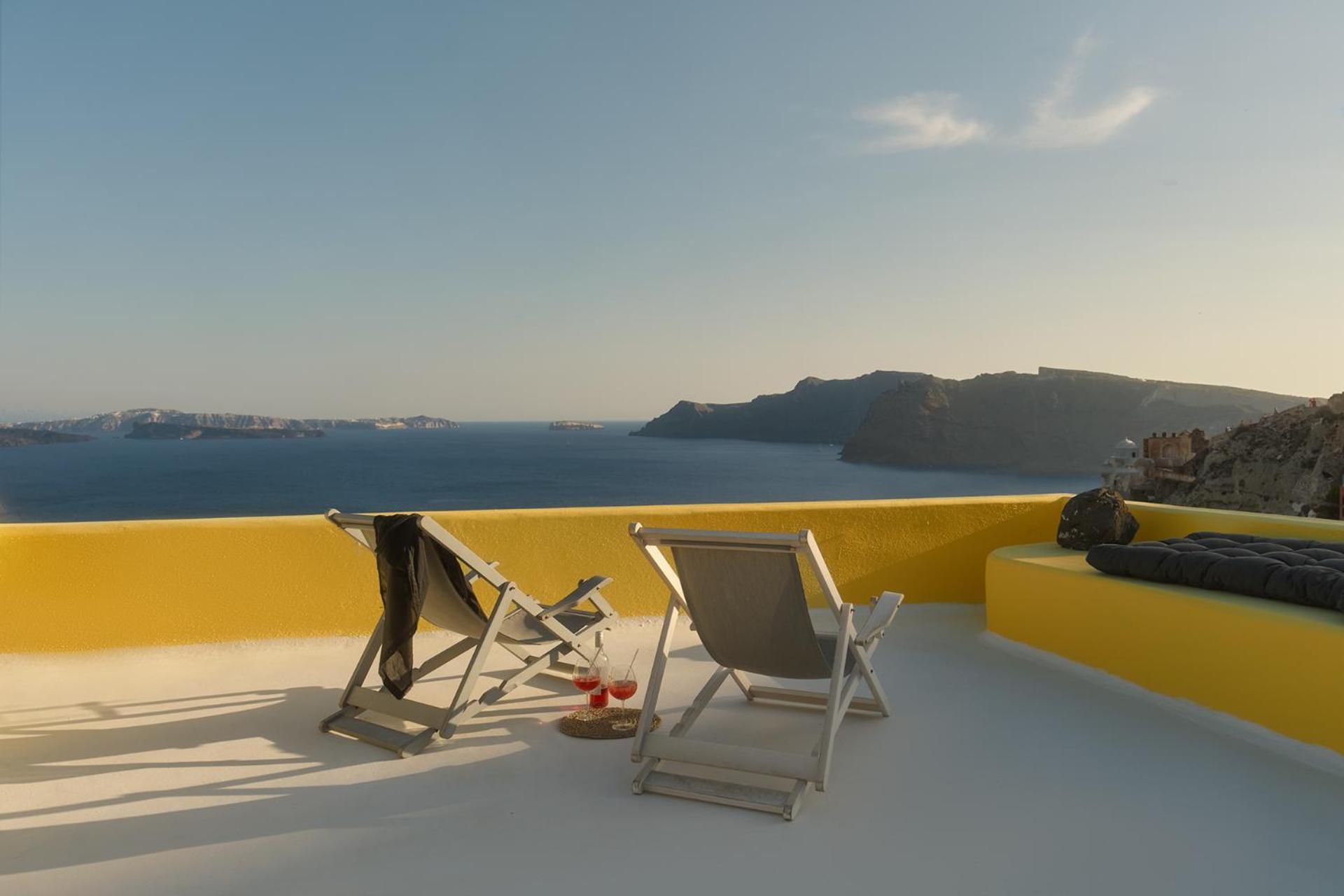 Ilivatos - Elegant Villa On The Caldera'S Edge Oía Exterior foto