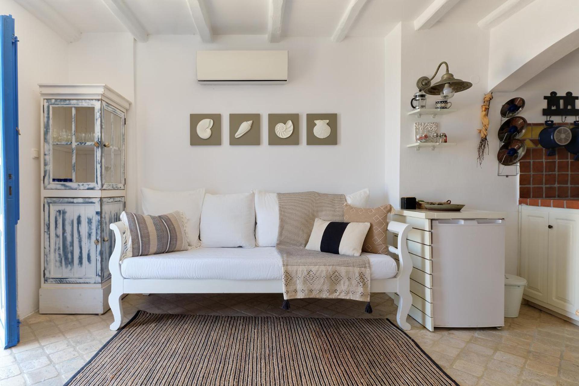 Ilivatos - Elegant Villa On The Caldera'S Edge Oía Exterior foto
